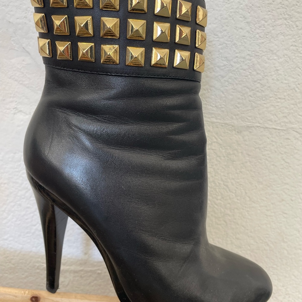 MICHAEL Michael Kors Black and Gold High-Heeled Ankle Boots